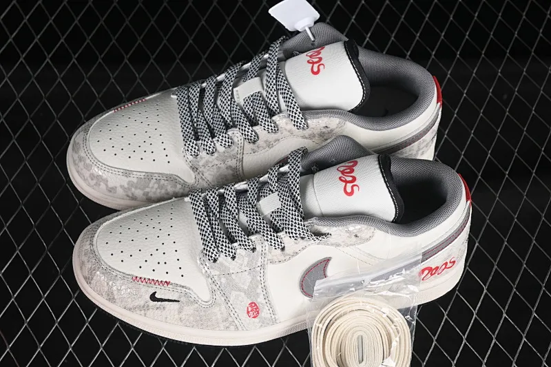 All categories Air Jordan Jordan series basketball shoes Air Jordan 1 Low high-end customized low-top sneakers Air Jordan 1 Low AJ1 Joe 1 Year of the Snake limited gray silver snake scale high-end customized low-top retro basketball shoes SJ9950-054